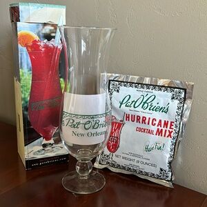 Pat O’Brien’s Hurricane Glass and mix package. NEW
